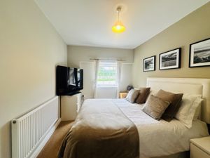 Bedroom - click for photo gallery